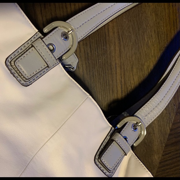 Coach Handbag and Wallet Bundle - Picture 16 of 16